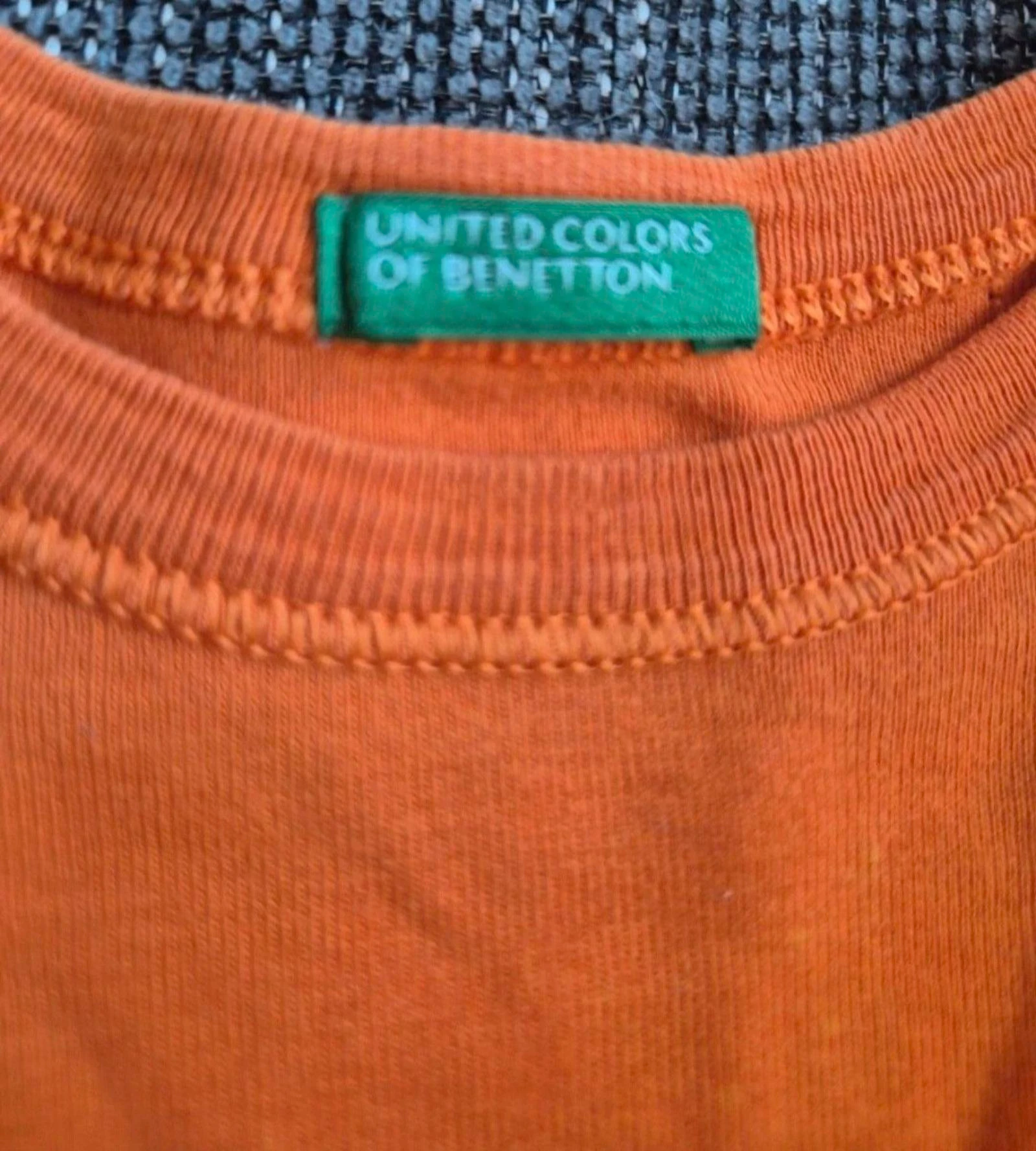 T-shirt à manches longues Benetton taille 6 ans – photo 2